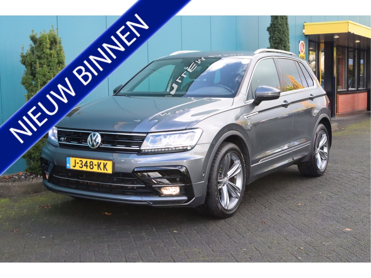 Volkswagen Tiguan - 1.5 TSI R-Line Business CARPLAY|ADAPT.CRUISE|DIGI.DASHB|TREKH|NAV|ELEK.A.KLEP|CAM|ECC|PDC| - AutoWereld.nl