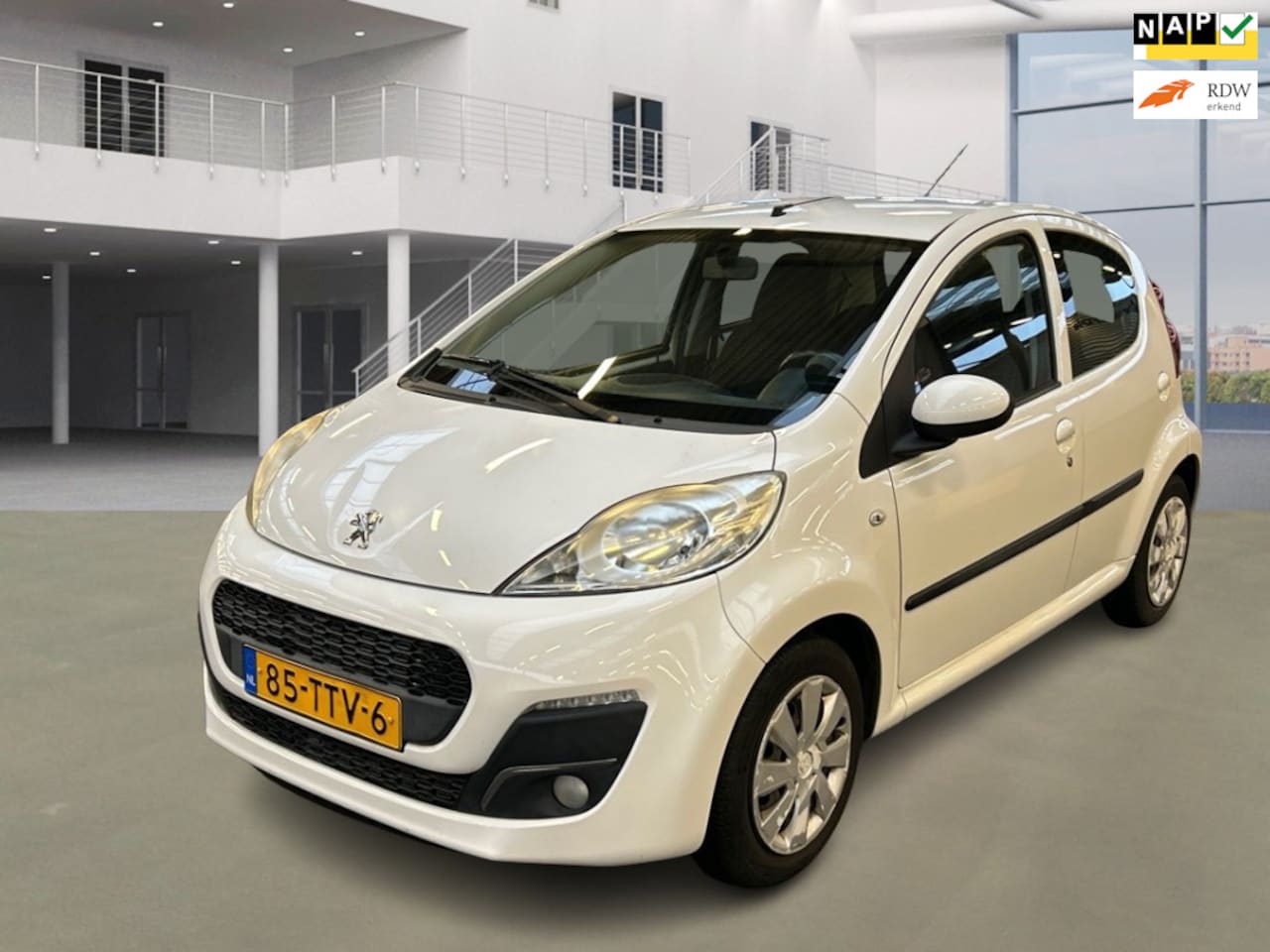 Peugeot 107 - 1.0 Active/AUTOMAAT/FACELIFT - AutoWereld.nl