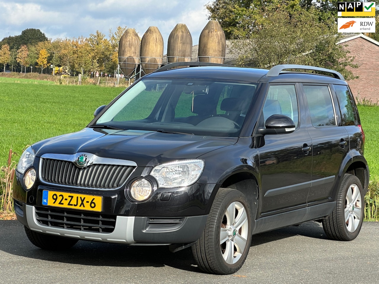 Skoda Yeti - 1.2 TSI Tour | Nap | Netjes | Clima - AutoWereld.nl