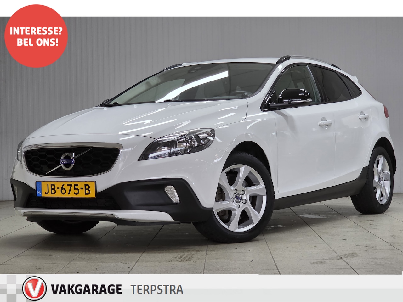 Volvo V40 Cross Country - 1.5 T3 Summum/ Automaat!/ Trekhaak/ Vol Leder/ Camera/ Navi/ Clima/ Cruise/ Stoelverw./ El - AutoWereld.nl