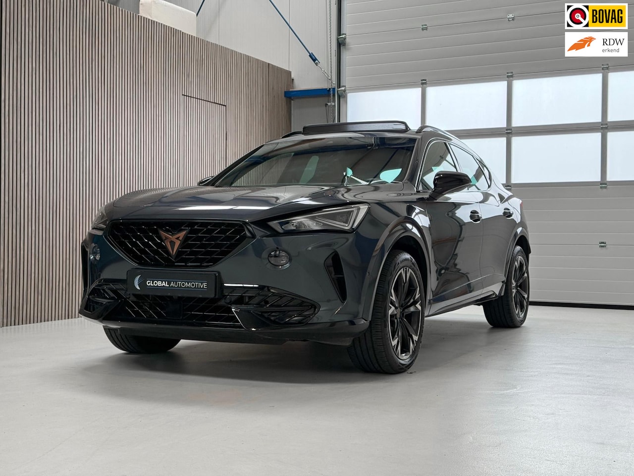 CUPRA Formentor - 1.5 TSI - SCHUIFDAK - SCHAALSTOELEN - STUURVERWARMING - AutoWereld.nl