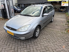 Ford Focus Wagon - 1.6-16V Futura