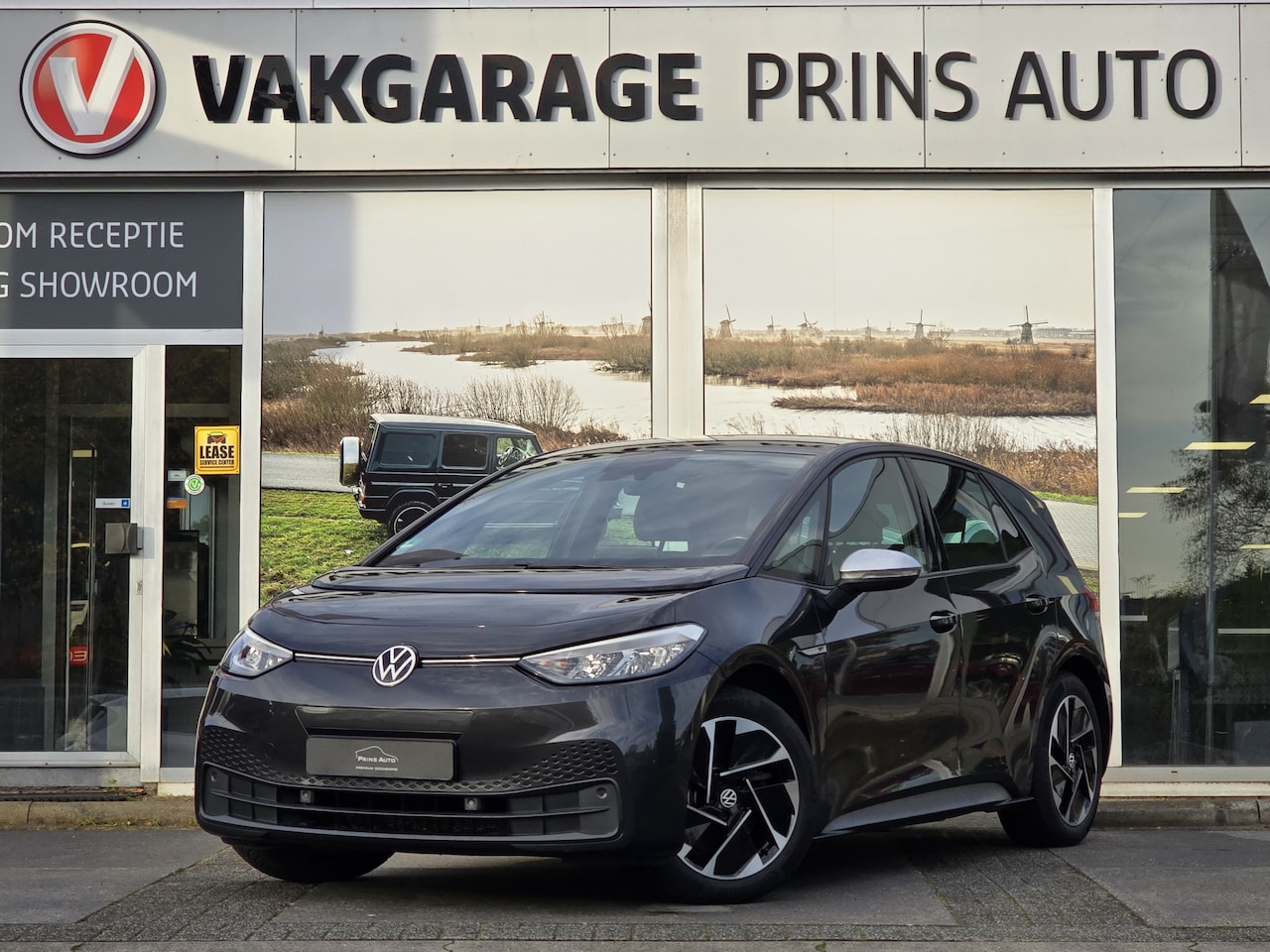 Volkswagen ID.3 - First 58 kWh |BTW|ORIG. NL|1E EIG.|STOEL+STUURVW|CARPLAY|TREKHAAK| 3986 - AutoWereld.nl