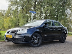 Volkswagen Jetta - 1.6 FSI Comfortline