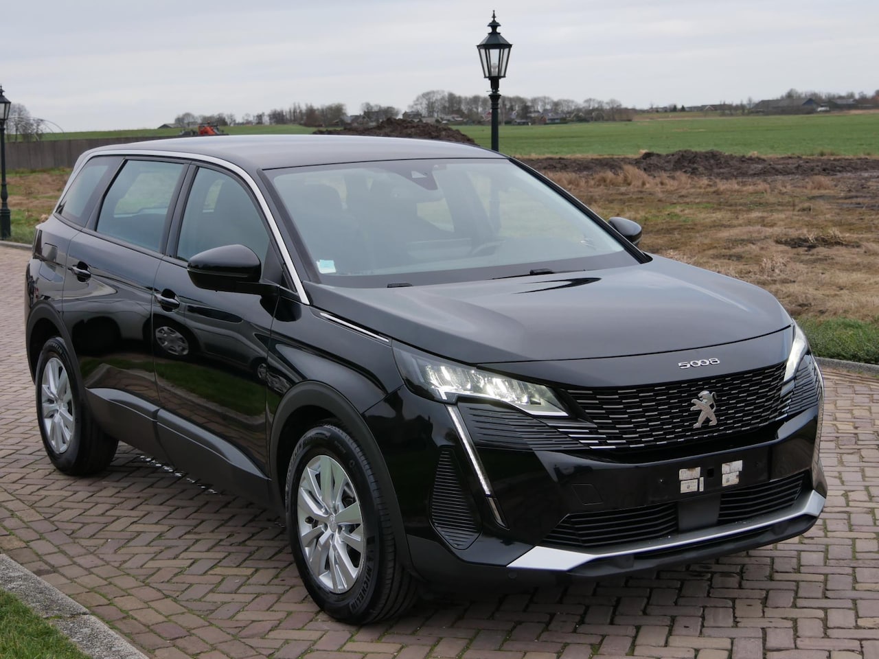 Peugeot 5008 - 1.5 BlueHDI Active Pack Business EAT8 7-PERS ** 13399 NETTO ** - AutoWereld.nl