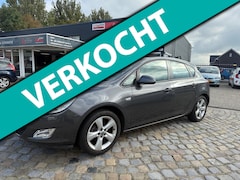 Opel Astra - 1.4 Turbo Edition
