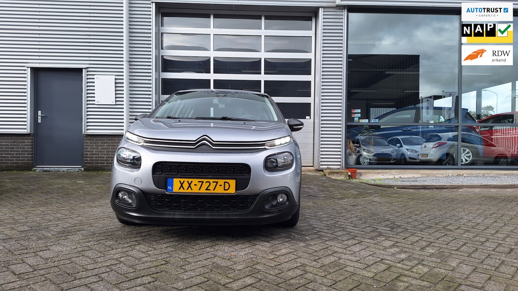 Citroën C3 - 1.2 PureTech S&S Feel/Automaat*Inklap Spiegels*Navigatie*Cruise*Enz - AutoWereld.nl