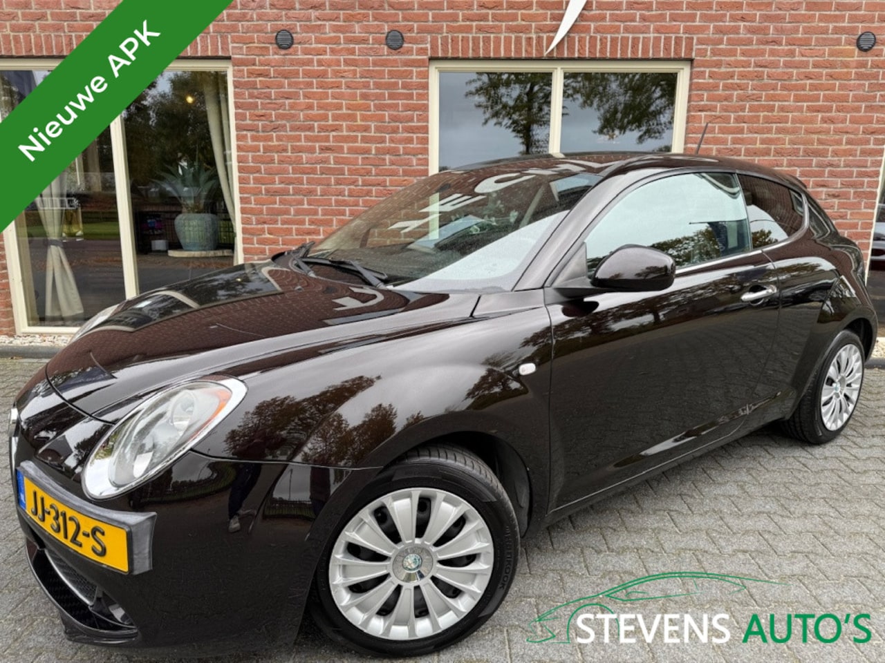 Alfa Romeo MiTo - 0.9 T. Air Exclusive DNA / LEER / TREKHAAK / CLIMA / CRUISE / PD - AutoWereld.nl