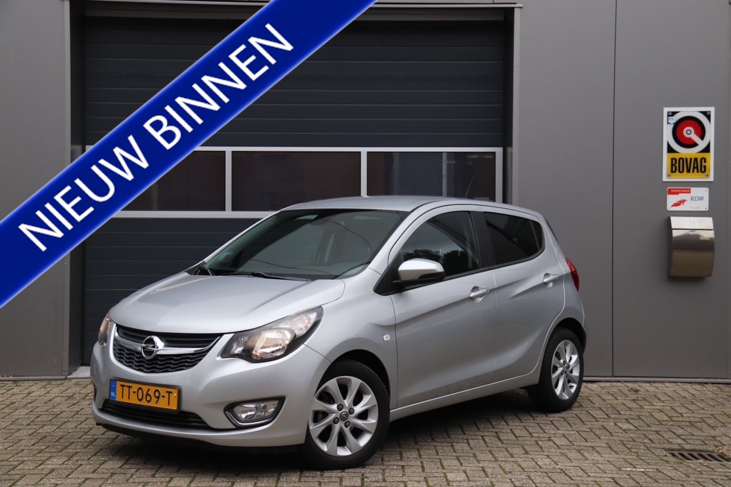 Opel Karl - 1.0 ecoFLEX Innovation Leder, Navi, Stoel & Stuurverwarmig, Lage km stand!! - AutoWereld.nl