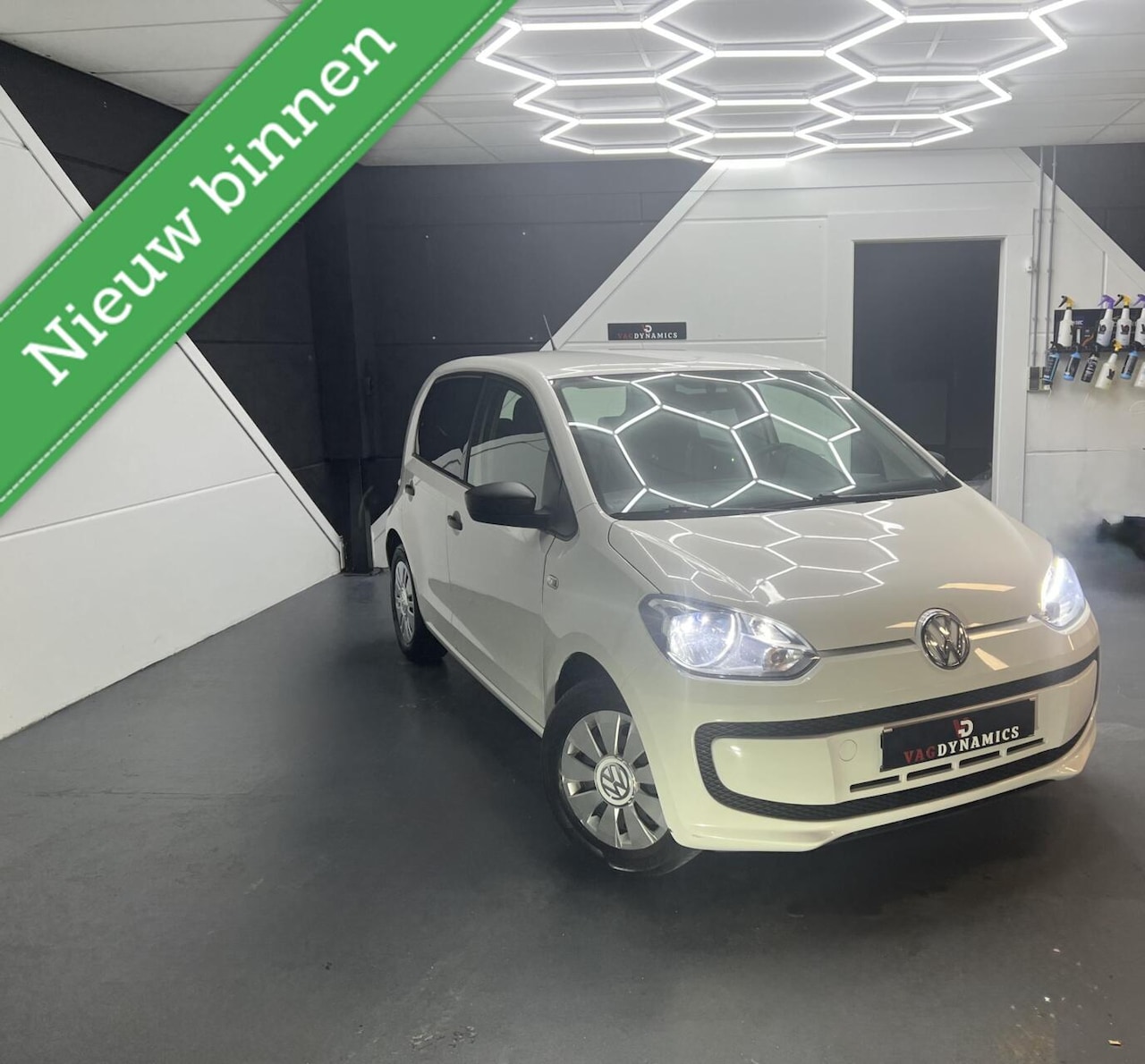 Volkswagen Up! - 1.0 take up! BlueM 5DRS LED AIRCO ORIG NL NAP - AutoWereld.nl