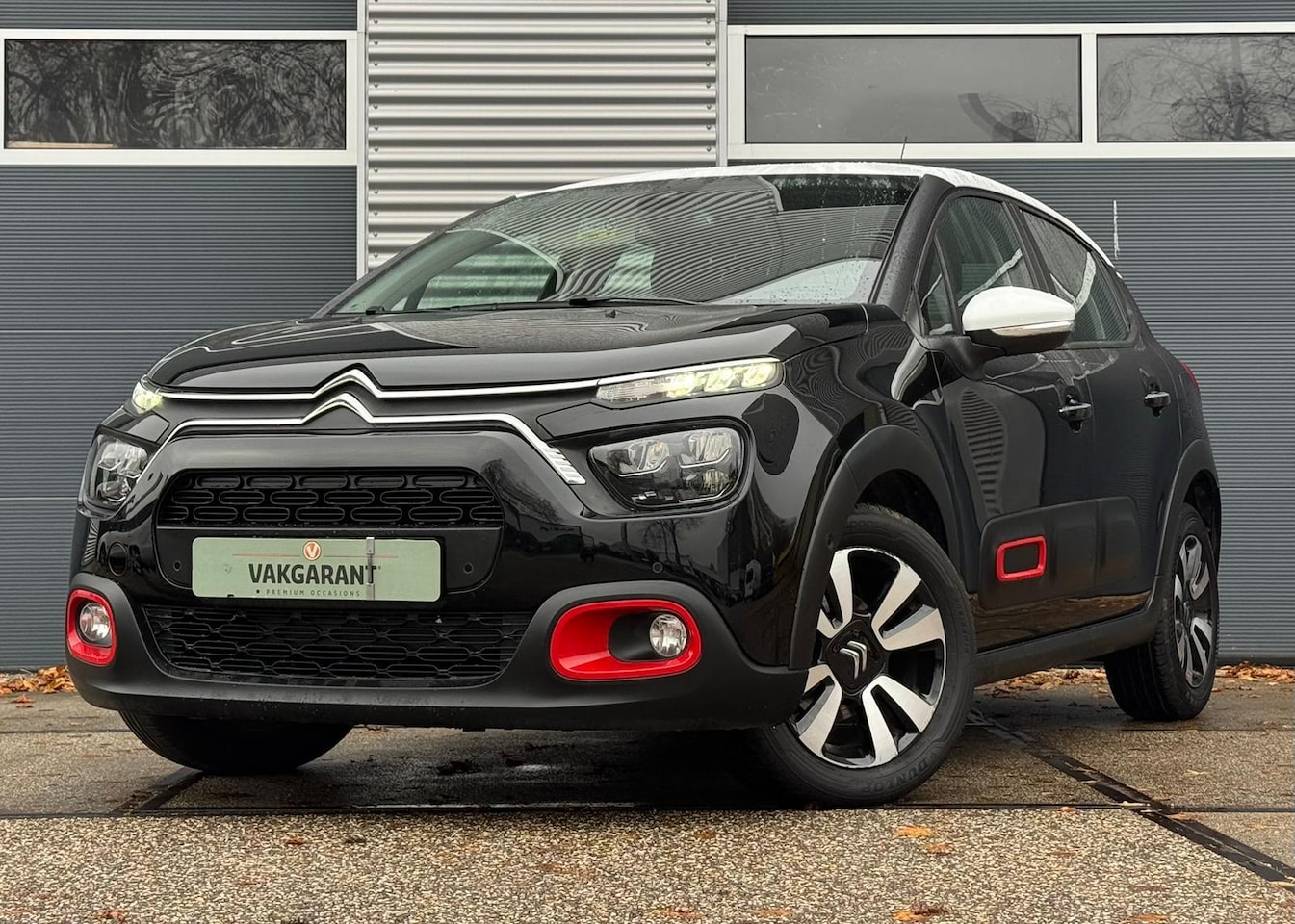 Citroën C3 - 1.2 PureTech Shine 1.2 PureTech Shine - AutoWereld.nl
