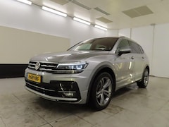 Volkswagen Tiguan Allspace - 1.5 TSI HIGHLINE BUSINESS R 7-PERS I LEDER PAKKET I TREKHAAK I SCHUIFDAK I AUTOMAAT I ADAP