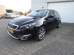 Peugeot 308 SW - 1.2 e-THP Allure 1 JAAR BOVAG GARANTIE