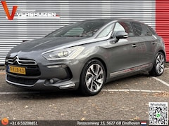 Citroën DS5 - 2.0 HDi Chic | Leder | Pano | Climate | Cruise | Navi | Camera | Stoelmassage/Verwarming |