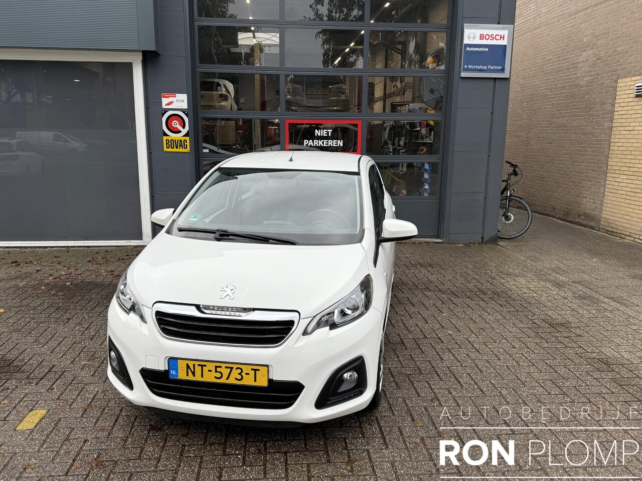 Peugeot 108 - 1.0 e-VTi Blue Lion AIRCO/ELEC RAMEN/ISOFIX/BLUETOOTH/LED - AutoWereld.nl