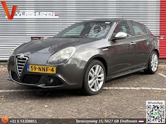 Alfa Romeo Giulietta - 1.4 T Distinctive | Leder | Climate | Cruise |