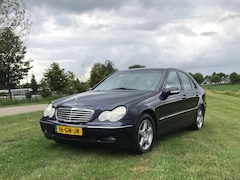 Mercedes-Benz C-klasse - 240 Elegance Elegance | automaat | leer | trekhaak | airco |cruise