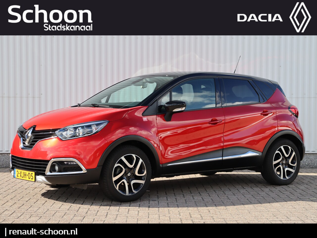 Renault Captur - 0.9 TCe Helly Hansen | Trekhaak | Navigatie | Camera | Climate Control | Cruise Control - AutoWereld.nl