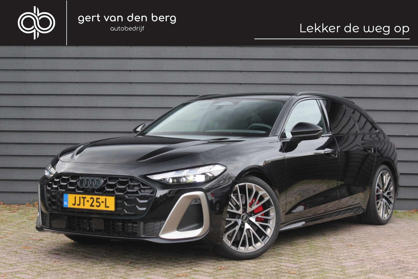 Audi A5 Avant - 2.0 e-hybrid quattro S edition Competition - 367 PK - PANODAK - S SEATS - B&O 3D - 20 INCH - AutoWereld.nl
