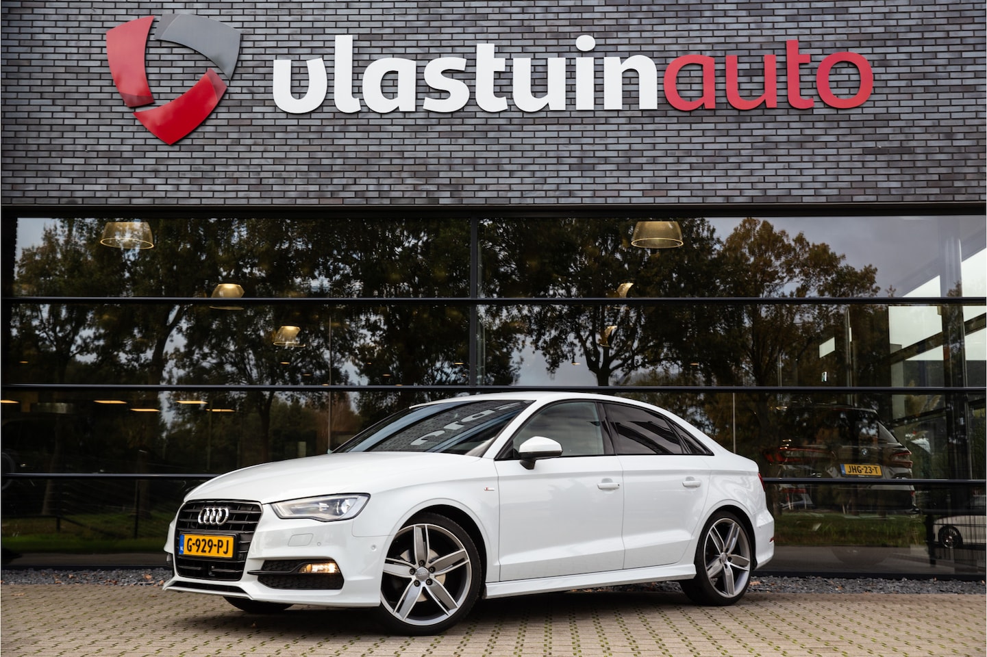 Audi A3 Limousine - 1.4 TFSI CoD Ambition Pro Line S 1.4 TFSI CoD Ambition Pro Line S , Adap. cruise, Stoelverwarming, - AutoWereld.nl