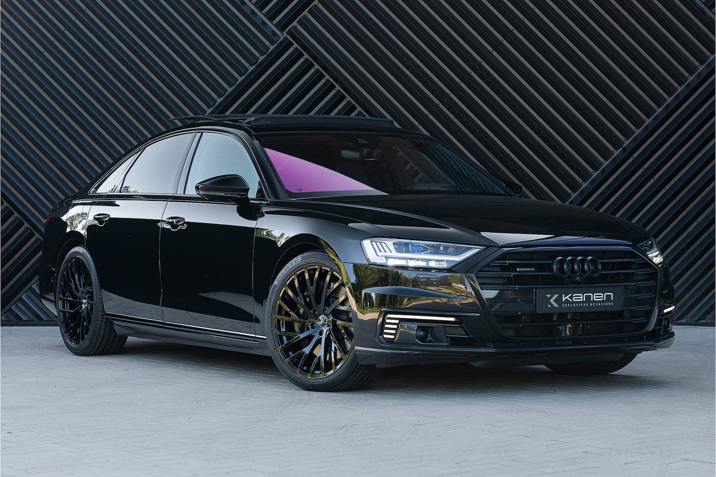 Audi A8 - 60 TFSI e quattro S-Line S-stoelen Pano B&O 360 Head Up Keyless Softclose Matrix Massage A - AutoWereld.nl