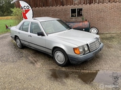 Mercedes-Benz 300-serie - 200-500 300 D