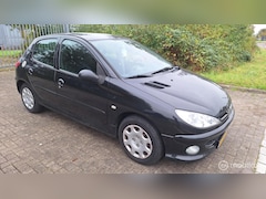 Peugeot 206 - 1.4 Air-line 3