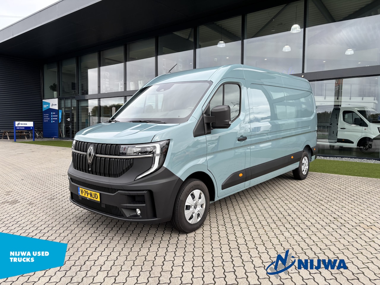 Renault Master - T35 130 L3H2 Binnenbetimmering + Carplay - AutoWereld.nl