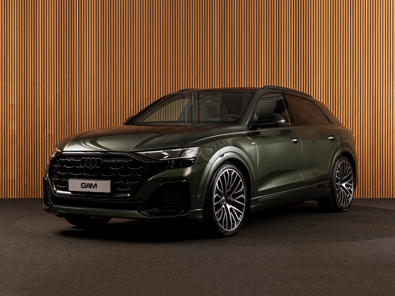 Audi Q8 - 60 TFSI e quattro Competition ADVANCED ONDST-B&O-MASSAGE-PANO-23" - AutoWereld.nl