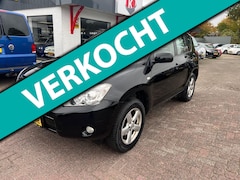 Toyota RAV4 - 2.0 VVTi Linea Sol Navi/clima/trekhaak