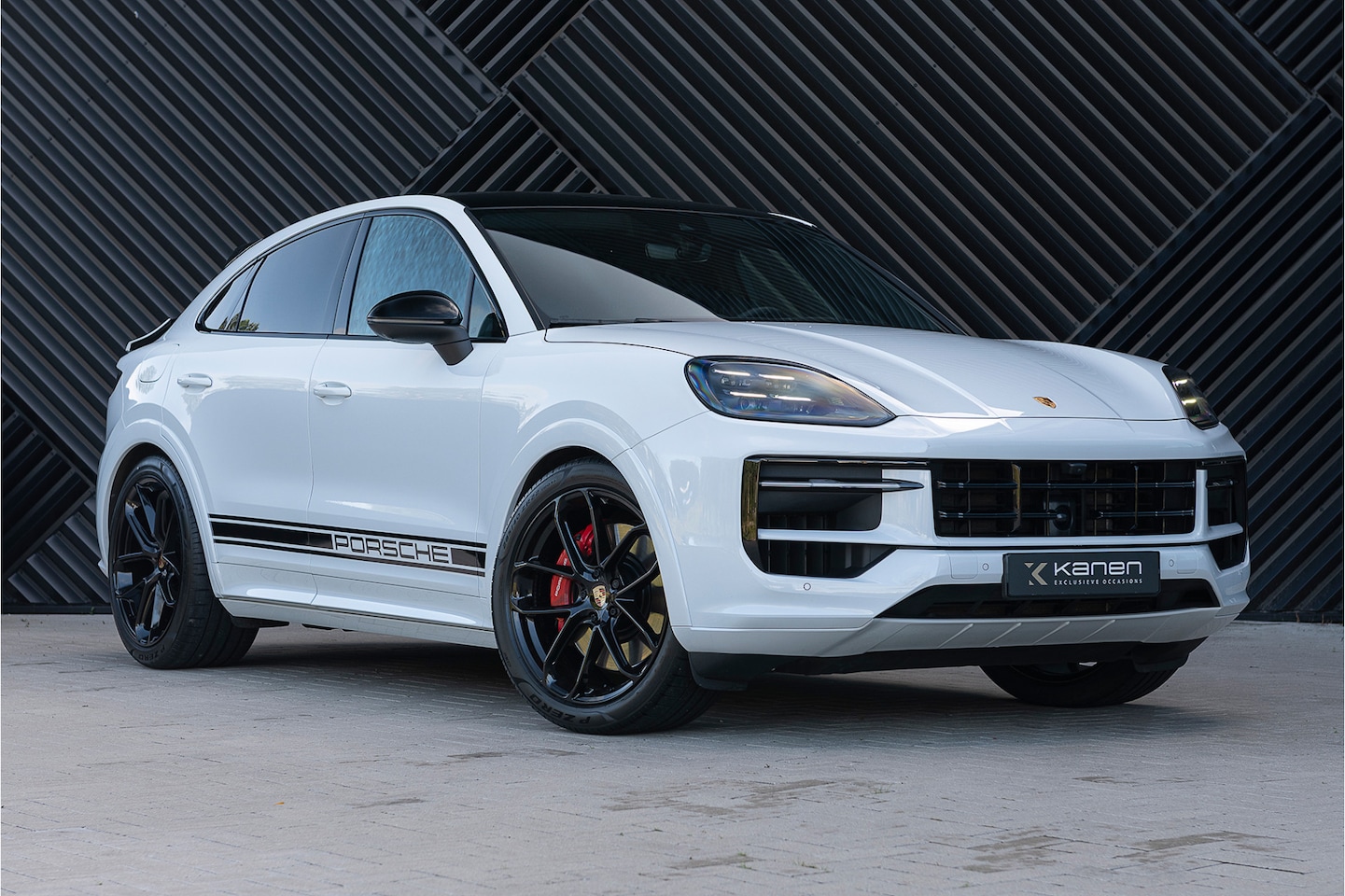 Porsche Cayenne Coupé - 3.0 S E-Hybrid Sport Design ACC Pano GTS Stoel 360 Head Up Alcant.Hemel Stoelvent. Matrix - AutoWereld.nl