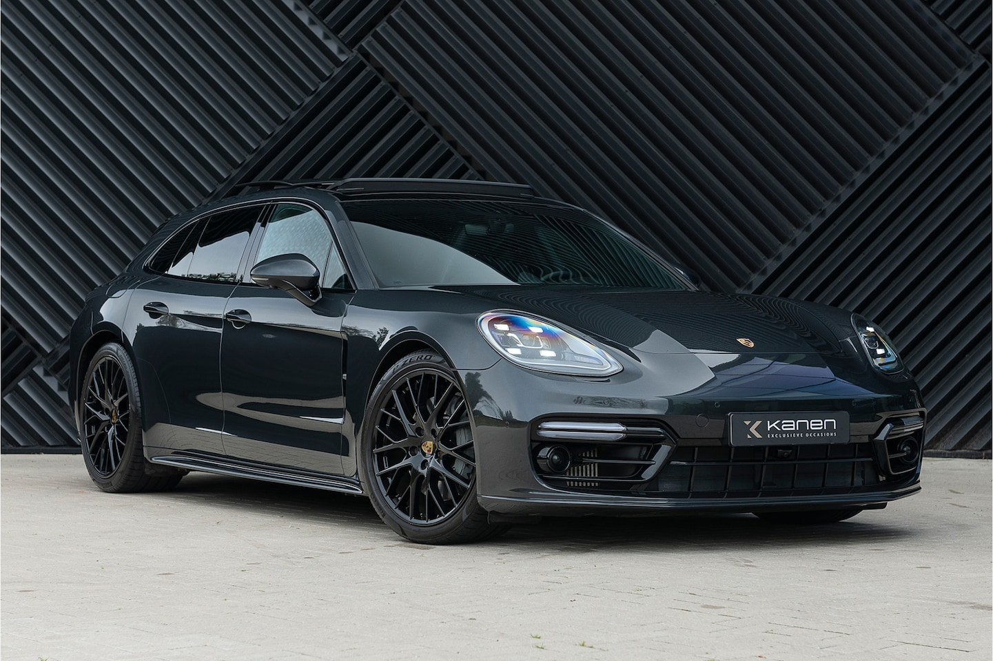 Porsche Panamera Sport Turismo - 2.9 4S ACC 360 Pano Sportdesign Sportchrono Bose GTSstoel Leder.Dash. Sfeerverl. - AutoWereld.nl
