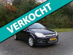 Opel Astra - 1.6 Temptation . 5 Deurs . Airco . Cruiscontrol . LMV . PDC . enz