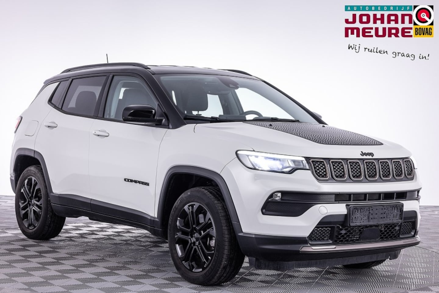 Jeep Compass - 4 x e 240 Plug-in Hybrid Upland | Full LED | ECC | PDC | CARPLAY | Half LEDER - AutoWereld.nl