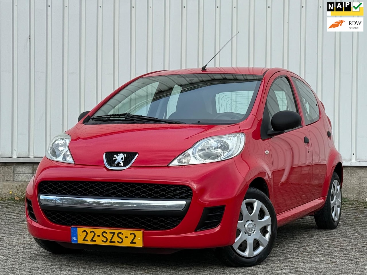 Peugeot 107 - 1.0-12V XR 1e Eigenaar,Airco,RadioCdspeler,N.A.P! Apk tot 06-01-2026! - AutoWereld.nl