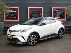 Toyota C-HR - 1.8 Hybrid Bi-Tone Plus Gereserveerd Jari tot 2-12