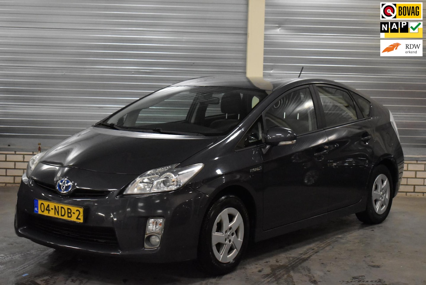 Toyota Prius - 1.8 Comfort 152.000KM Dealer Onderhouden + Fietsendrager - AutoWereld.nl