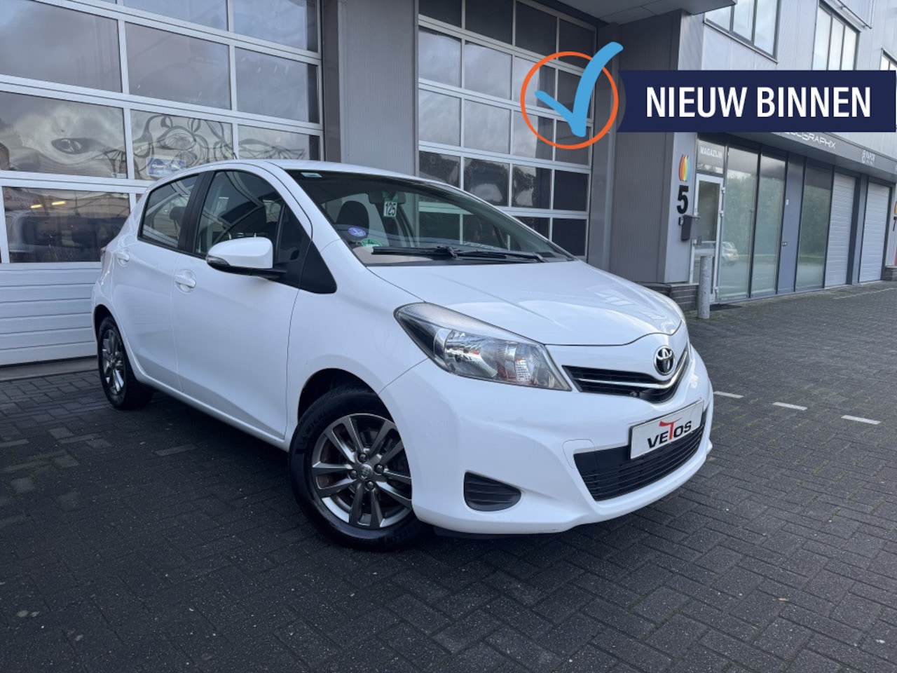 Toyota Yaris - 1.0 VVT-i Access 1.0 VVT-i Access / CAMERA / 5DRS - AutoWereld.nl