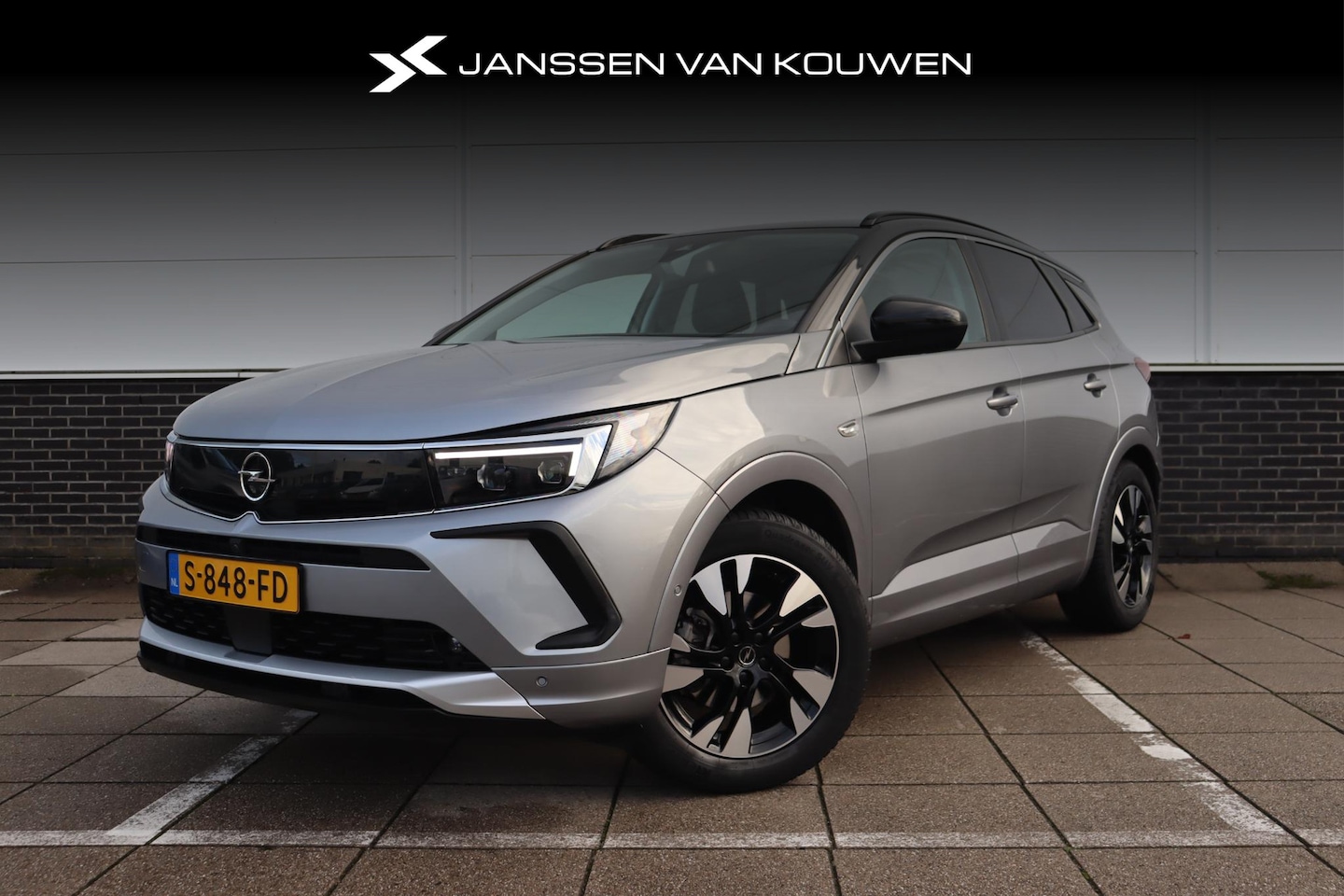 Opel Grandland - 1.2 Turbo Business Elegance * rondom Camera * Clima * Dodehoek * Trekhaak * - AutoWereld.nl