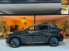 Lynk & Co 01 - Garantie Memory Pano Camera StoelVW Elek Achterklep Carplay Blindspot ACC Clima Navi Led D