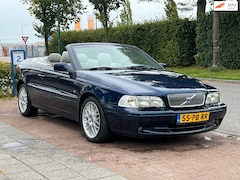 Volvo C70 Convertible - 2.4 T / VOOR DE LIEFHEBBER