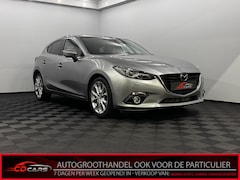 Mazda 3 - 3 2.2D TS+ Leder, Parkeersensoren, Navi, Elektrische verstelbare stoelen, Stoelverwarming,