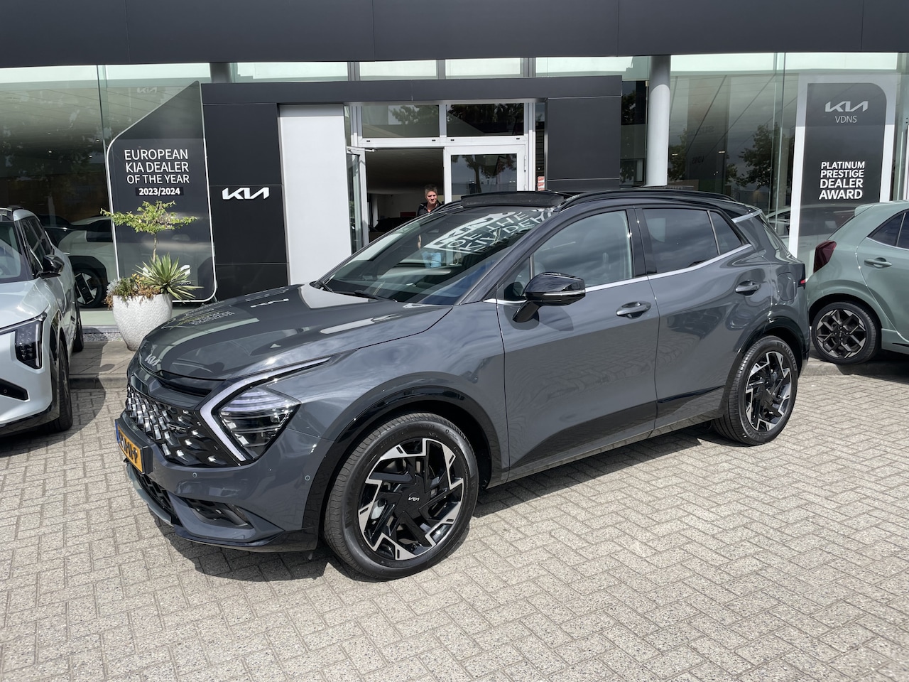 Kia Sportage - 1.6 T-GDi Plug-in Hybrid AWD GT-PlusLine // // 1e eigenaar // Electrische Trekhaak info Ro - AutoWereld.nl