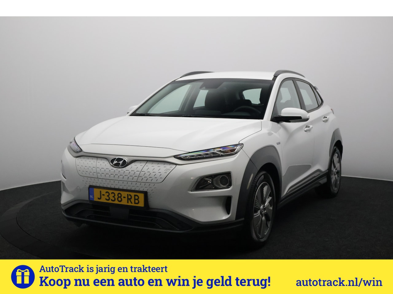 Hyundai Kona Electric - EV Comfort 64 kWh SOH 97.2% 3-Fase | Camera | Navigatie | Carplay&Android - AutoWereld.nl