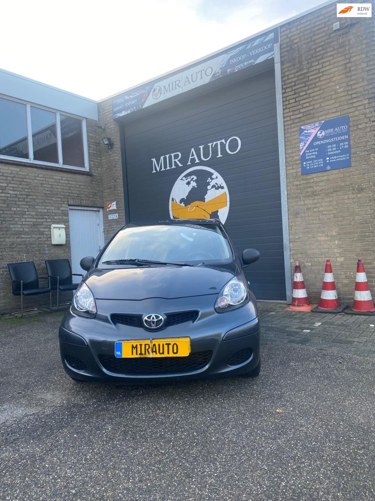 Toyota Aygo - 1.0-12V Access 1.0-12V Access - AutoWereld.nl