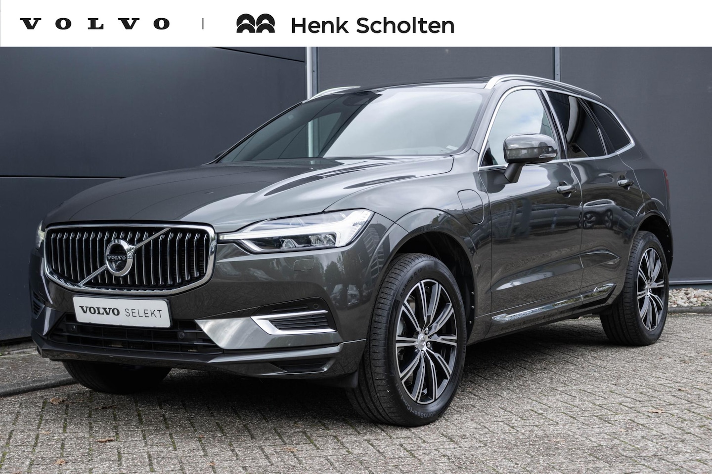 Volvo XC60 - T8 Twin Engine AWD Inscription | Luchtvering | 360 graden Camera | Panoramisch schuif-/kan - AutoWereld.nl