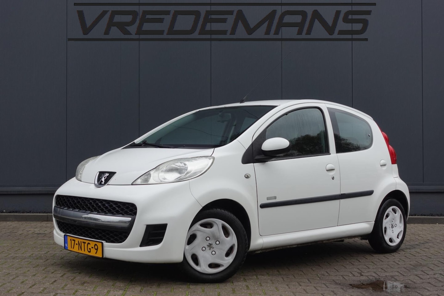 Peugeot 107 - 1.0-12V AIRCO/Millesim 200 - AutoWereld.nl