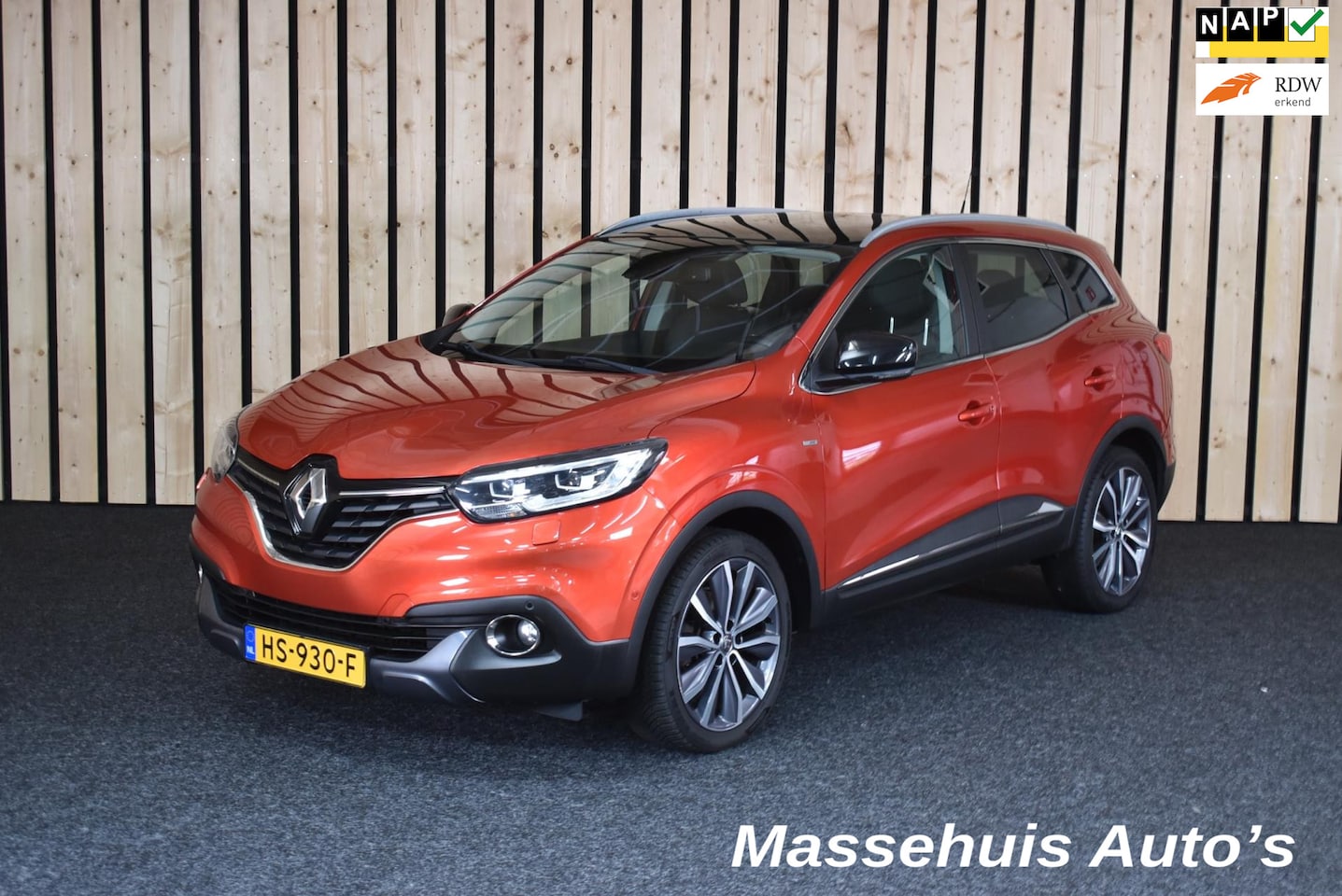 Renault Kadjar - 1.2 TCe Bose Trekhaak Navi Camera PDC Parkeerhulp Clima LED Cruise 19" + all season Leer N - AutoWereld.nl