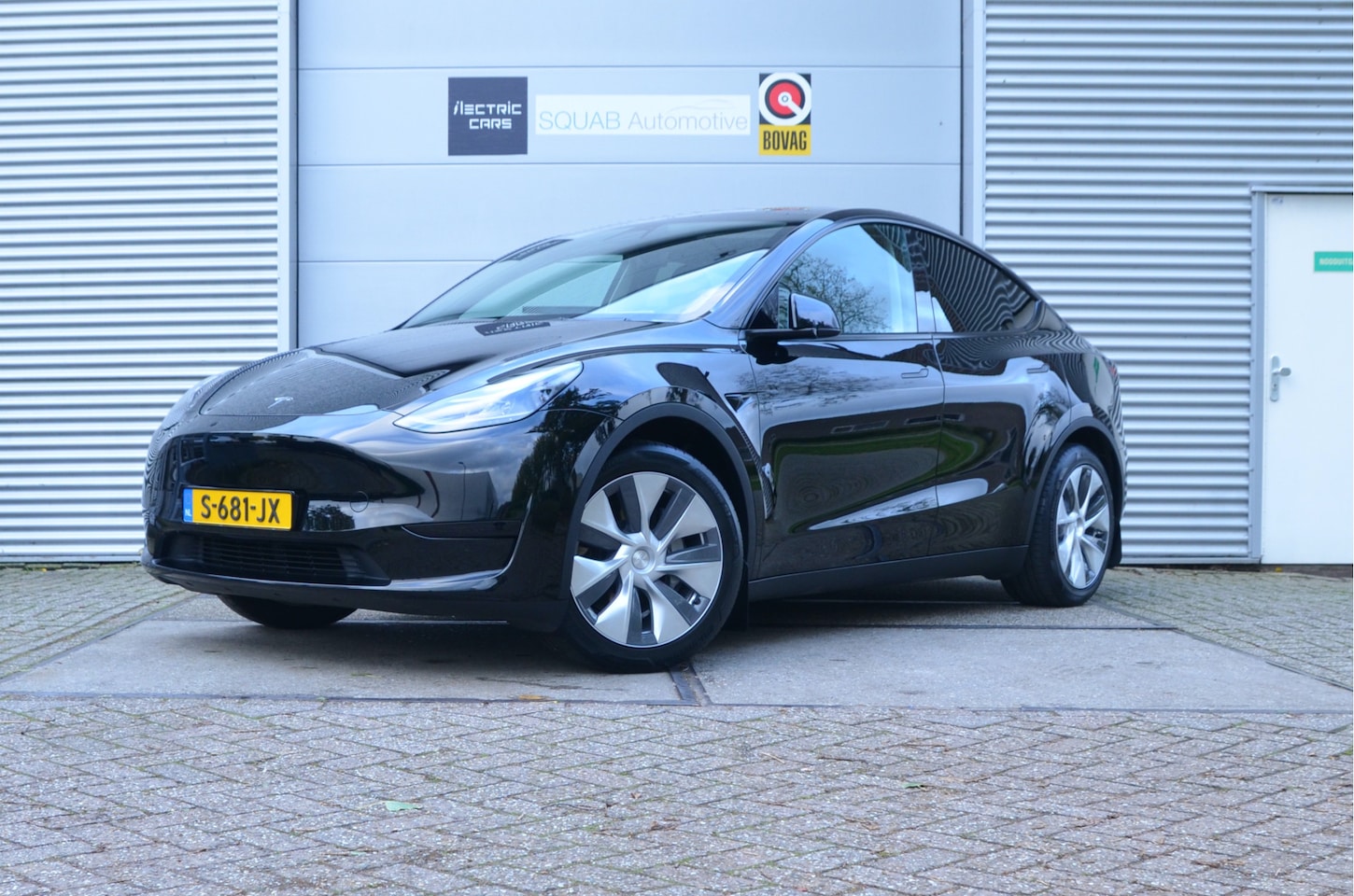 Tesla Model Y - RWD 58 kWh AutoPilot - AutoWereld.nl