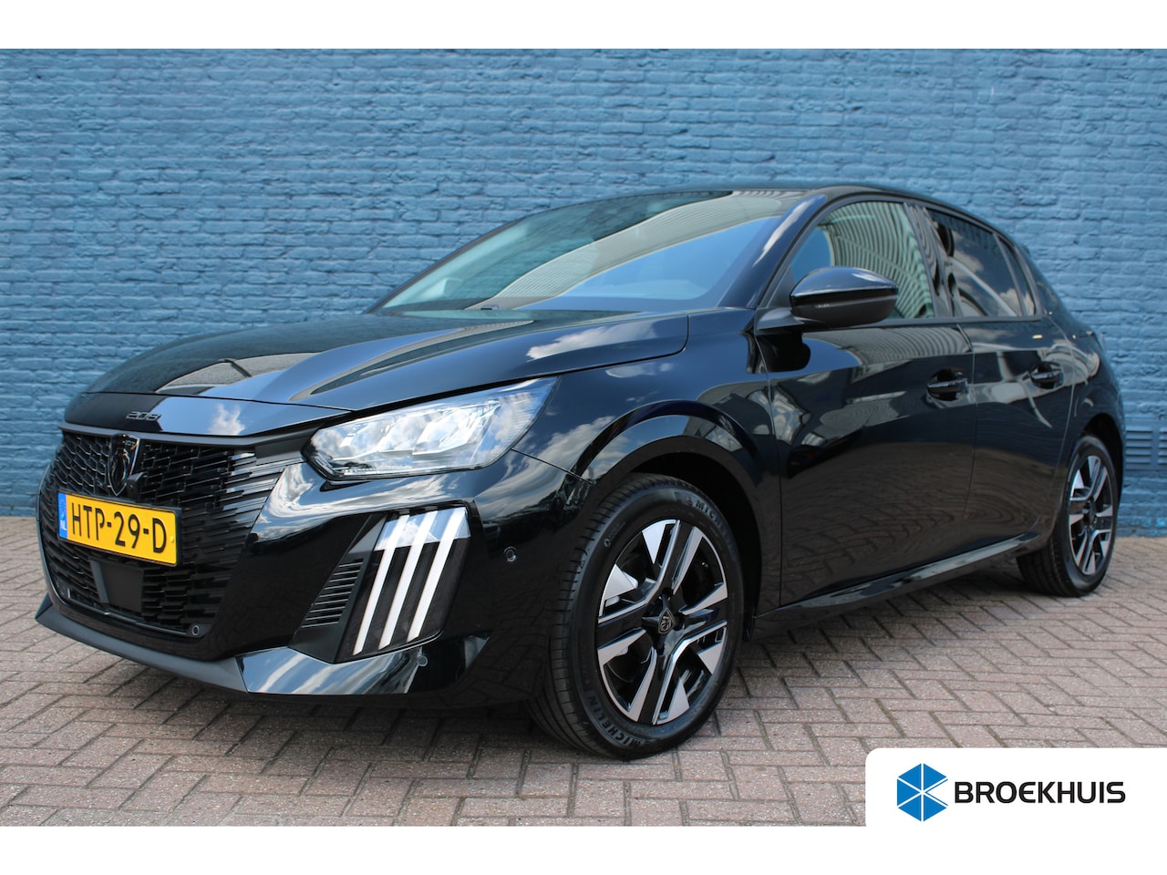 Peugeot 208 - 1.2 Hybrid 110 e-DCS6 Allure | Automaat | Navigatie | Camera voor + achter | Mild Hybrid | - AutoWereld.nl